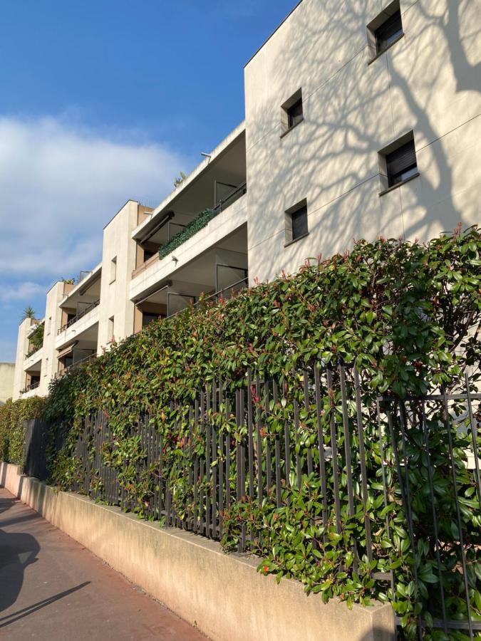 T2 Proche De La Gare, A 10 Minutes A Pieds De La Croisette, Piscine & Parking Dans Residence De Haut Standing Cannes Eksteriør billede