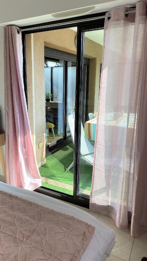 T2 Proche De La Gare, A 10 Minutes A Pieds De La Croisette, Piscine & Parking Dans Residence De Haut Standing Cannes Eksteriør billede